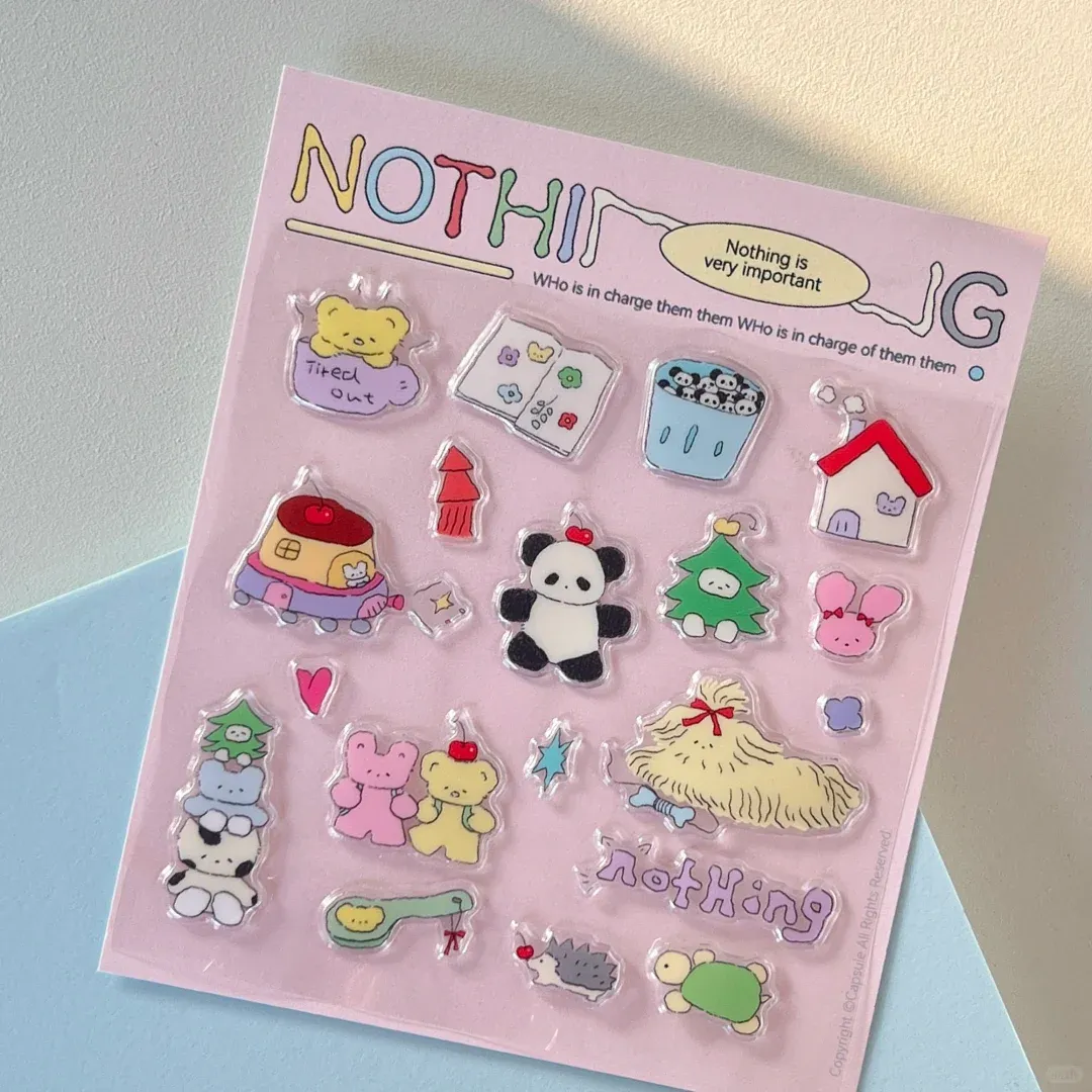 The Differences Between Epoxy Resin and Stickers