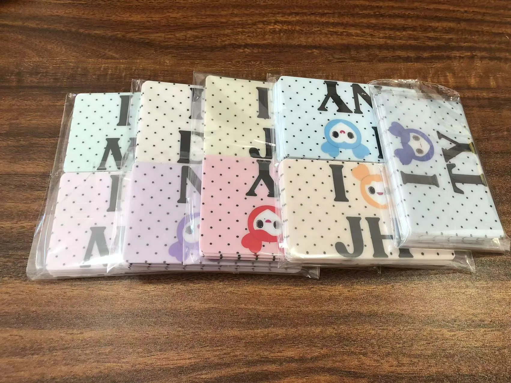 JOJO Pack Ships Credit Card Cover Stickers to U.S. Customers