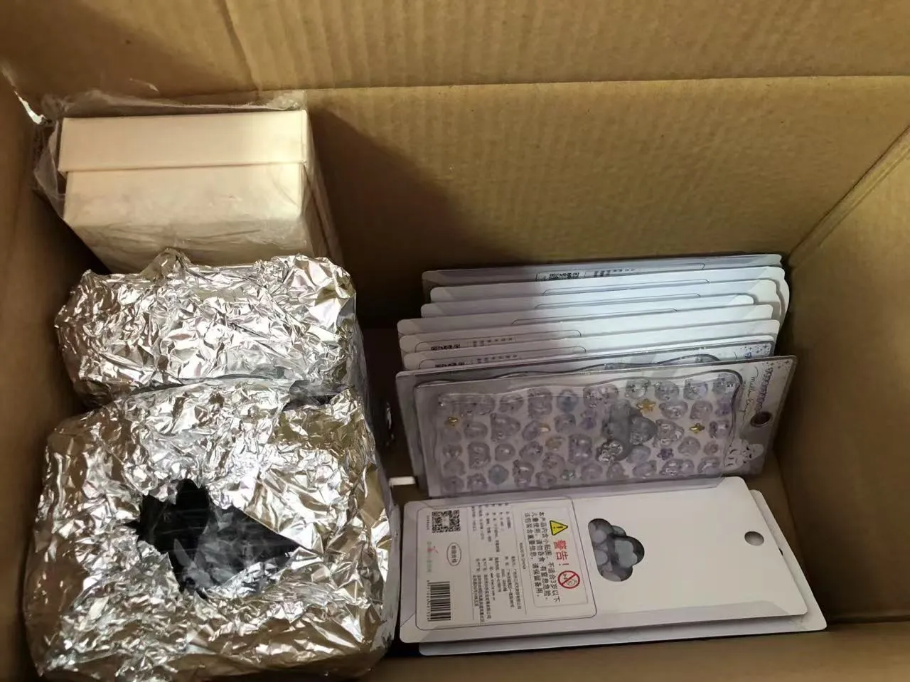 3D embossed epoxy stickers of JOJO Pack