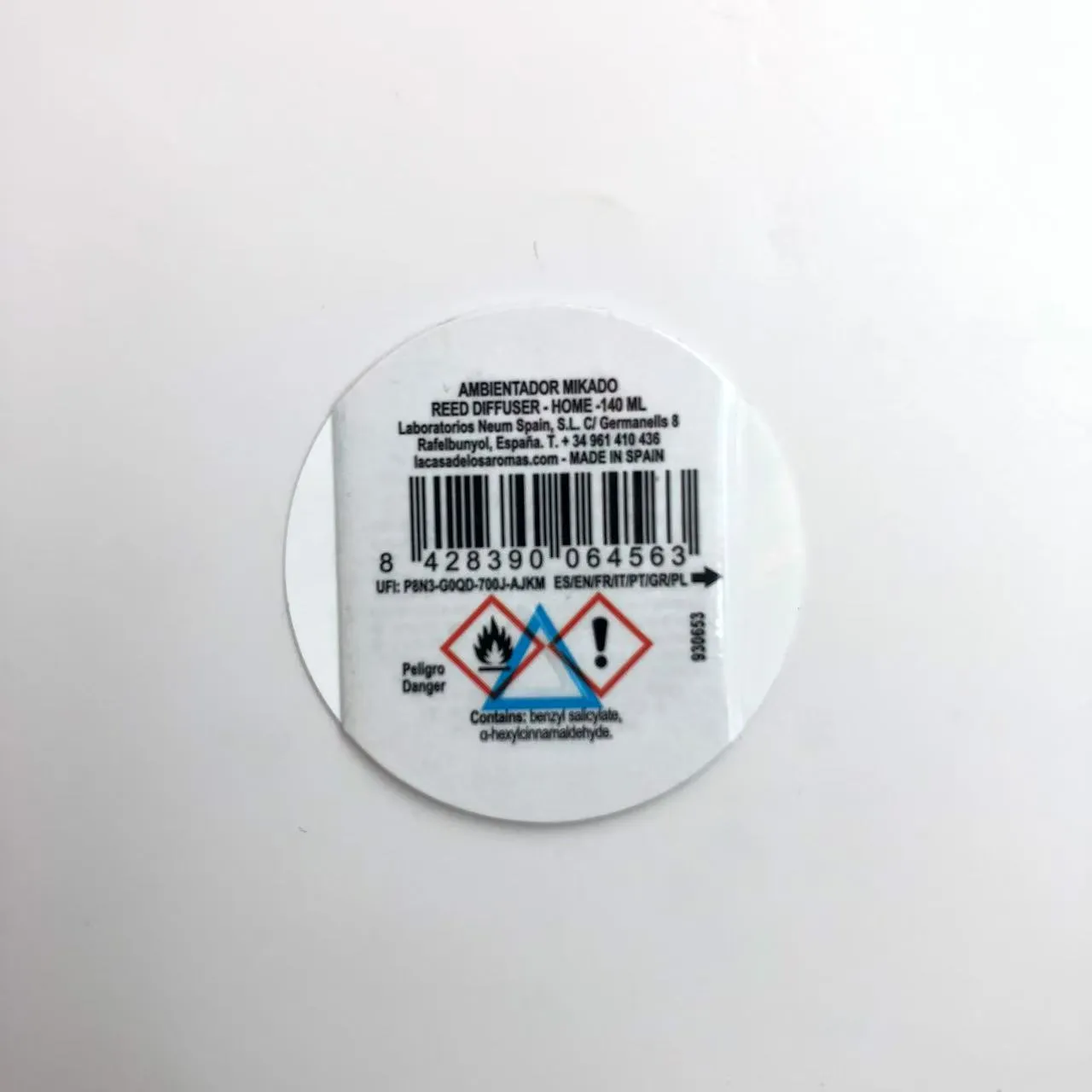 Why Are Brochure Labels a Smarter Choice for Space-Limited Packaging?